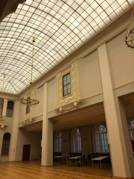 stuckateur restaurierung deutsche bank dresden altbau historisches gebaeude