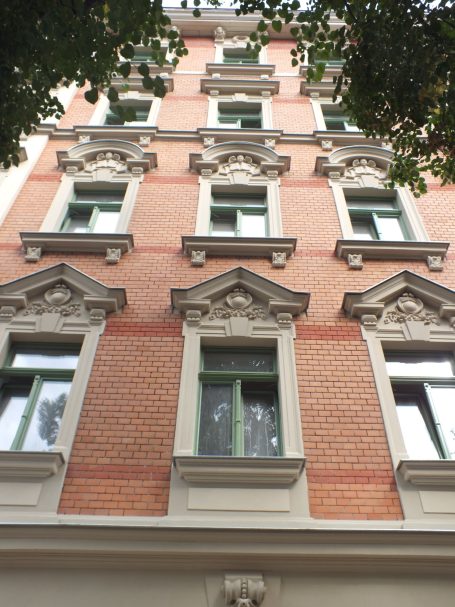 stuckateur restaurierung altbau fassade leipzig
